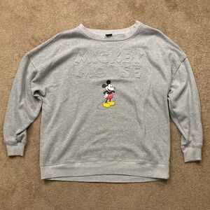 Mickey & Friends Mickey Mouse Disney Crewneck Sweatshirt Gray Embossed Mens L